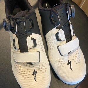 Specialized Torch 2.0 Cycling Shoes - Black and White